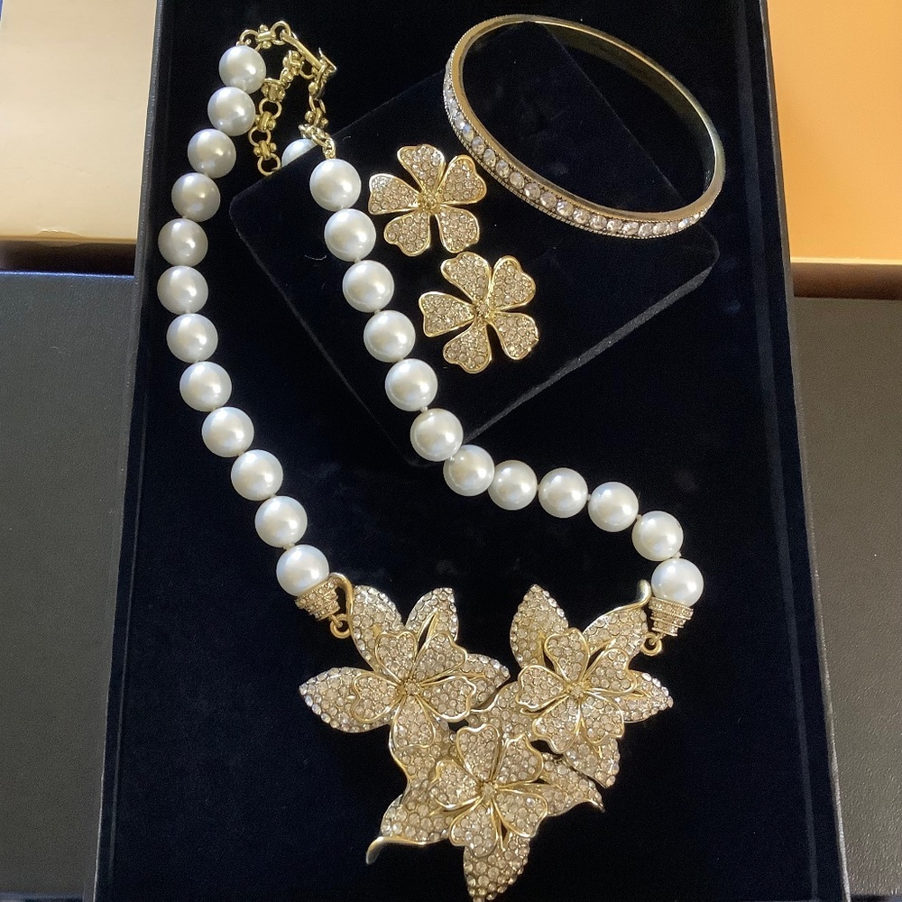Heidi Daus Four Seasons in Bloom Glass Bead & Crystal Flower Three Piece Set